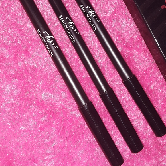 ⭐NEW⭐ Beauty Vaulte Circadian Lip Liner Trio - Picture 3 of 6